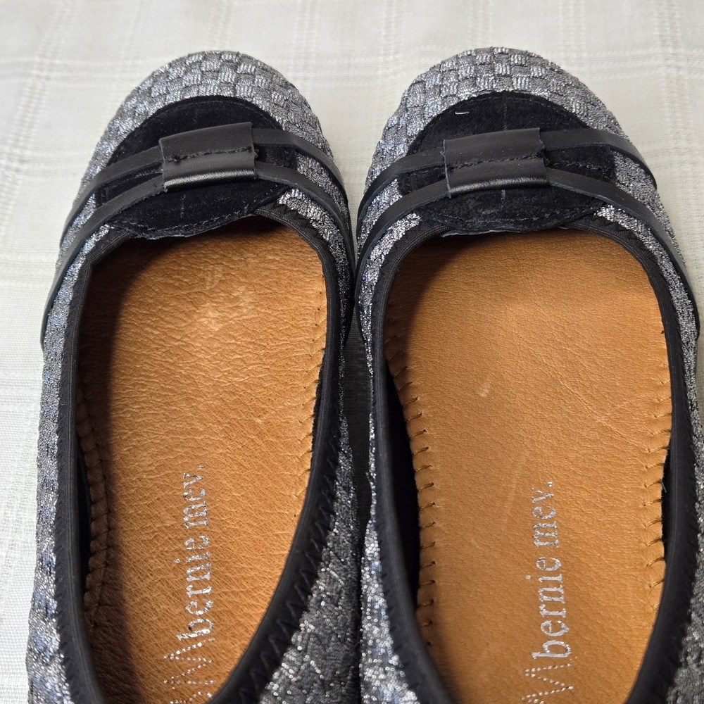 NWOB Bernie Mev Womens Black Silver Metallic Slip On Ballet Flats Size 37 Cute! - Picture 5 of 12